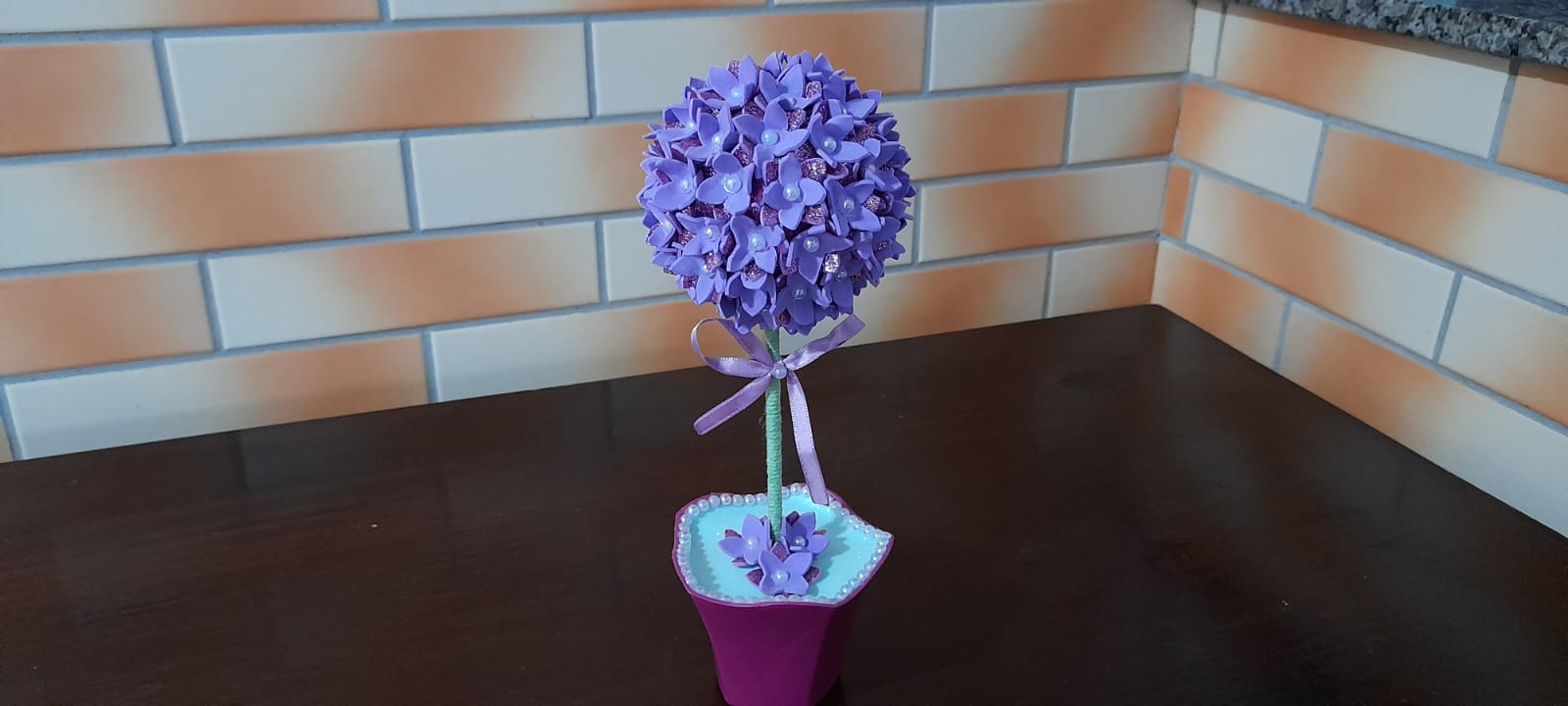 Topiaria de flores em EvA no vaso
